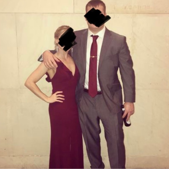 XS Burgundy Gown - Picture 1 of 1